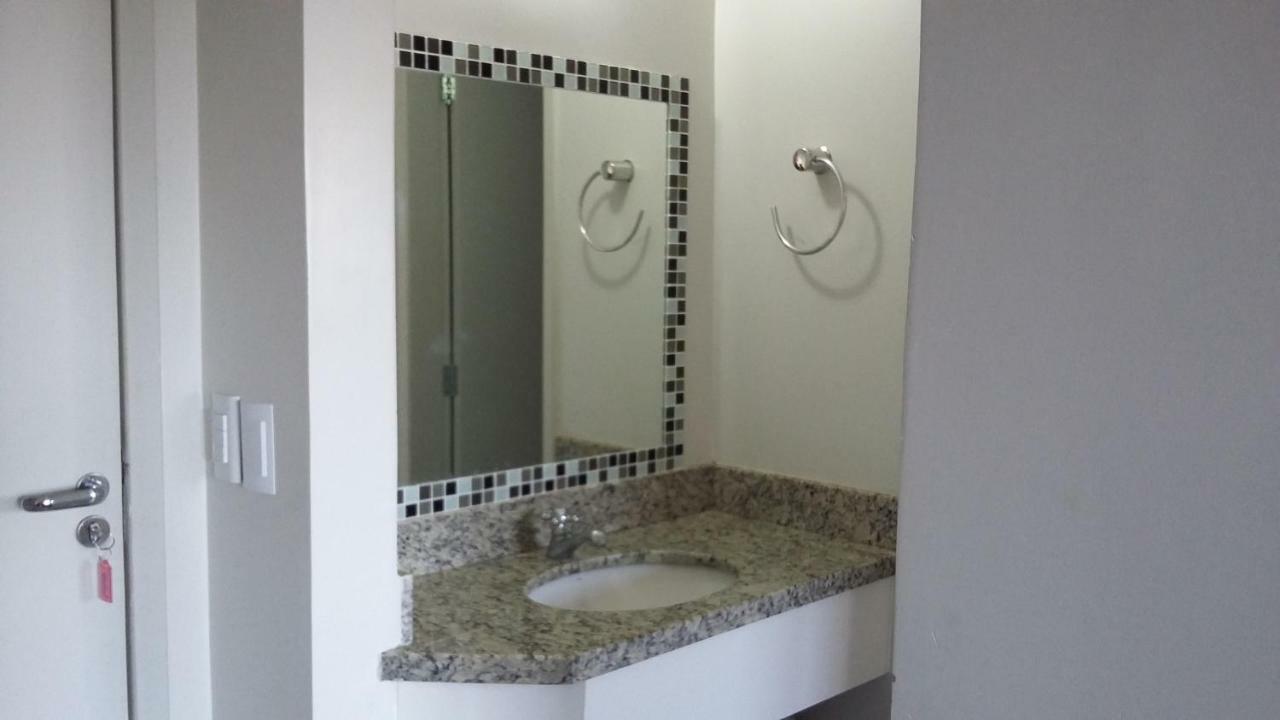 Apartamento no Lagoa Quente Flat Service Caldas Novas Exterior foto